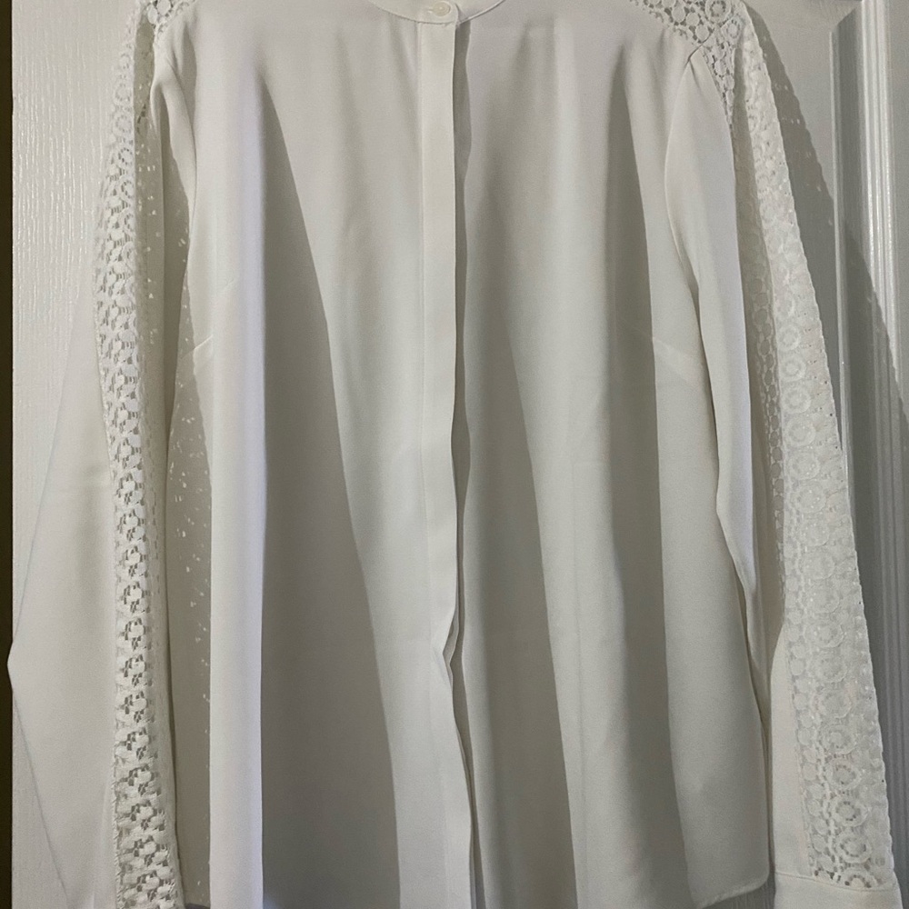 Elegant White Lace Sleeve Blouse